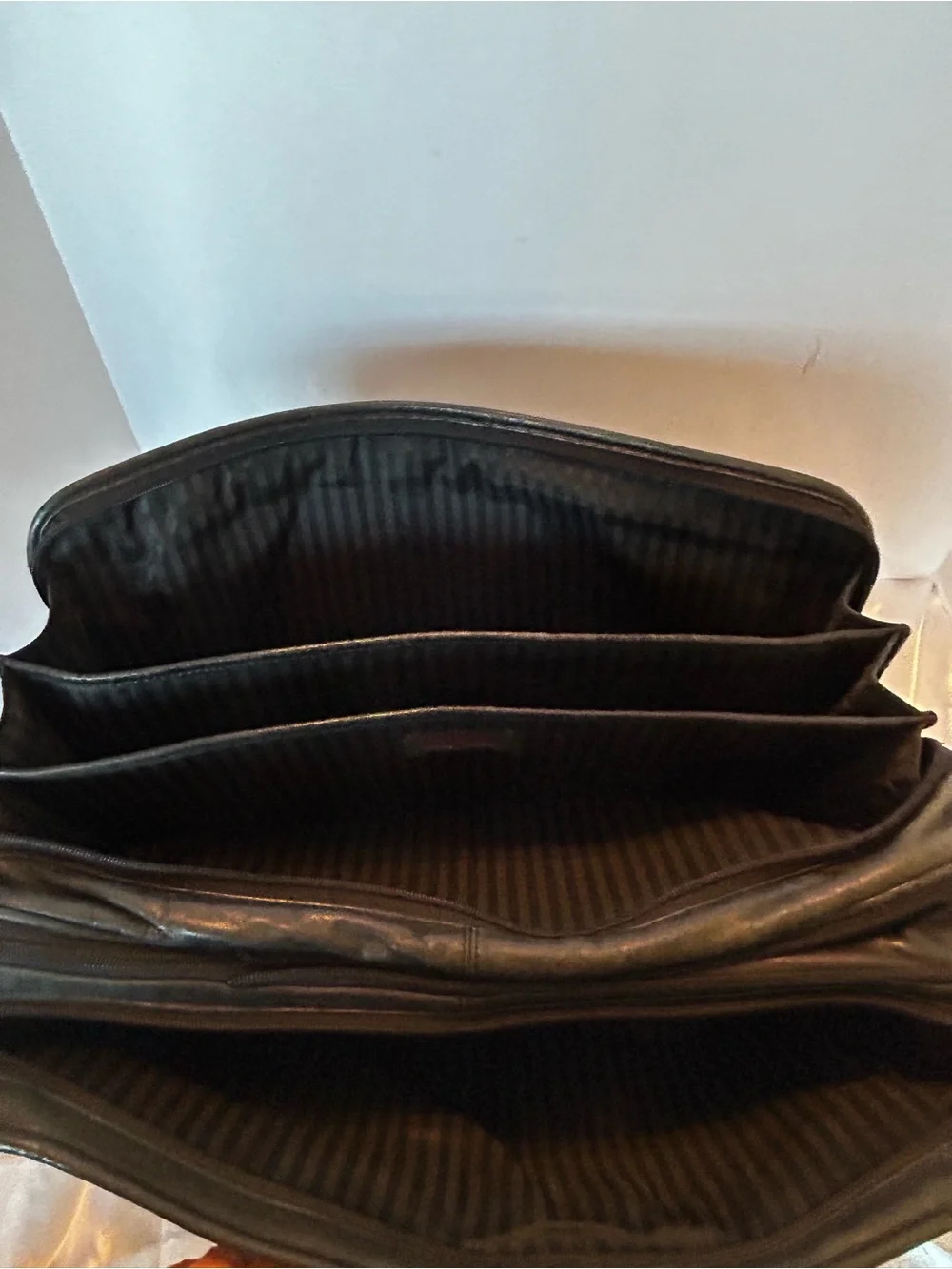 Vintage TUMI Black Leather Expandable Laptop Briefcase Organizer‎ Luggage Tag